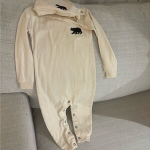 NWOT Little Blue House by Hatley Bear Embroidered Kids One Piece